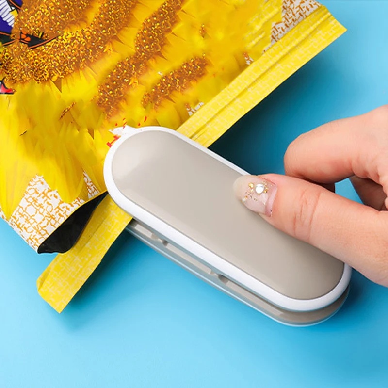 Kitchen Gadgets Small - El Presli Kapatma Klipsi Mini Isı